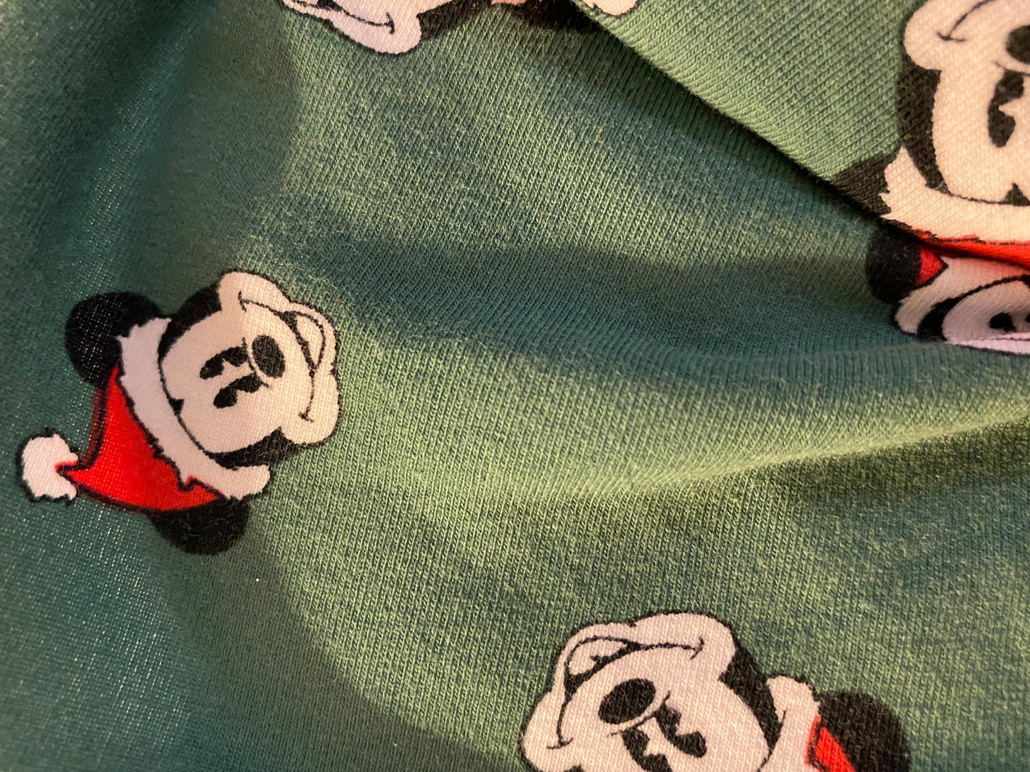 Holiday Santa Mickey Basic Tee - long sleeve